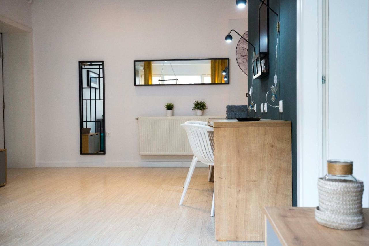 Ideal Apartment Bukares Bagian luar foto