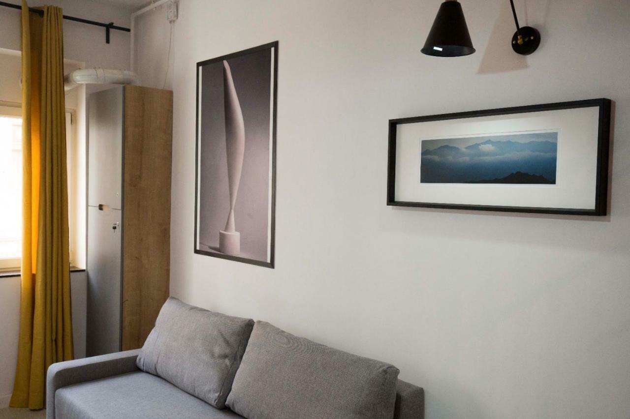 Ideal Apartment Bukares Bagian luar foto